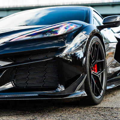 Close up view of Corvette C8 Z07 Dive Planes